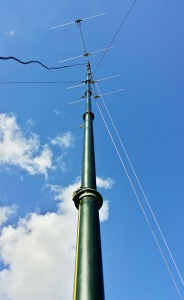 70MHz DK7ZB 12.5r Yagi on Racal PU12 mast.